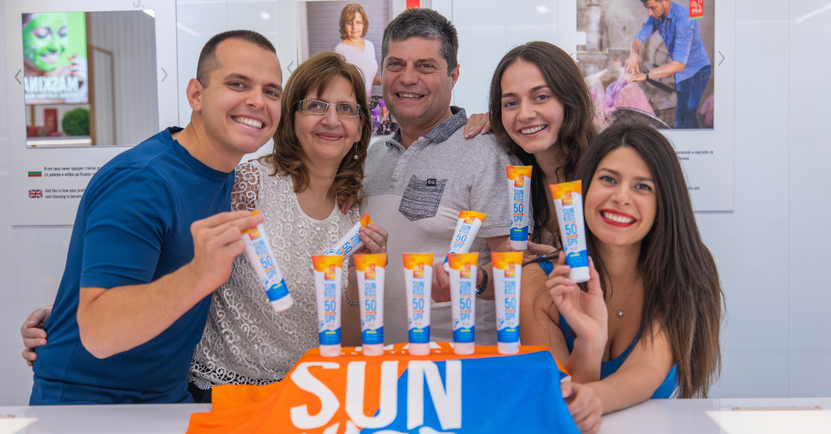 Novi prirodni sunčani zaštitni faktor za lice i tijelo SPF50+ s organskom bijelom jelkom