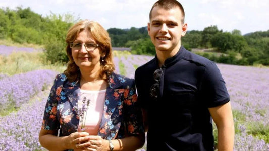Kako je obiteljski brend stvorio prirodno rješenje za akne uz pomoć ovih čarobnih biljaka.