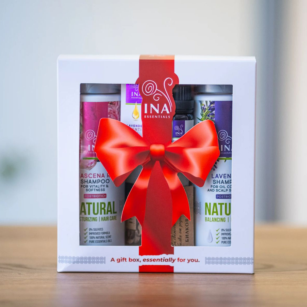 InaEssentials Poklon Kutija (17,8 cm × 14,7 cm × 5 cm)